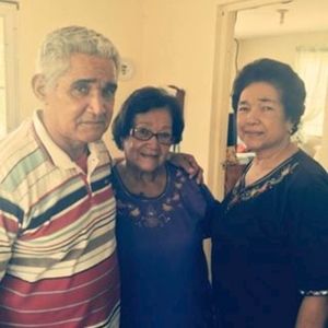 Meet your Posher, Alejandra